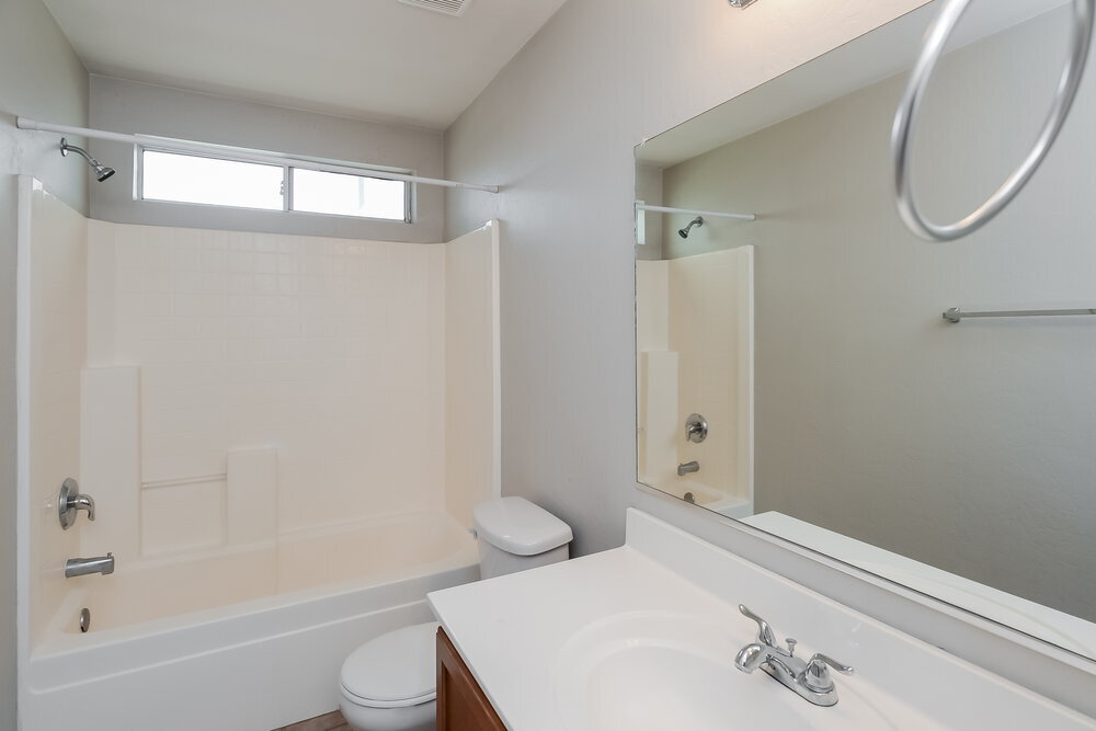 Building Photo - 2436 E Olivine Rd