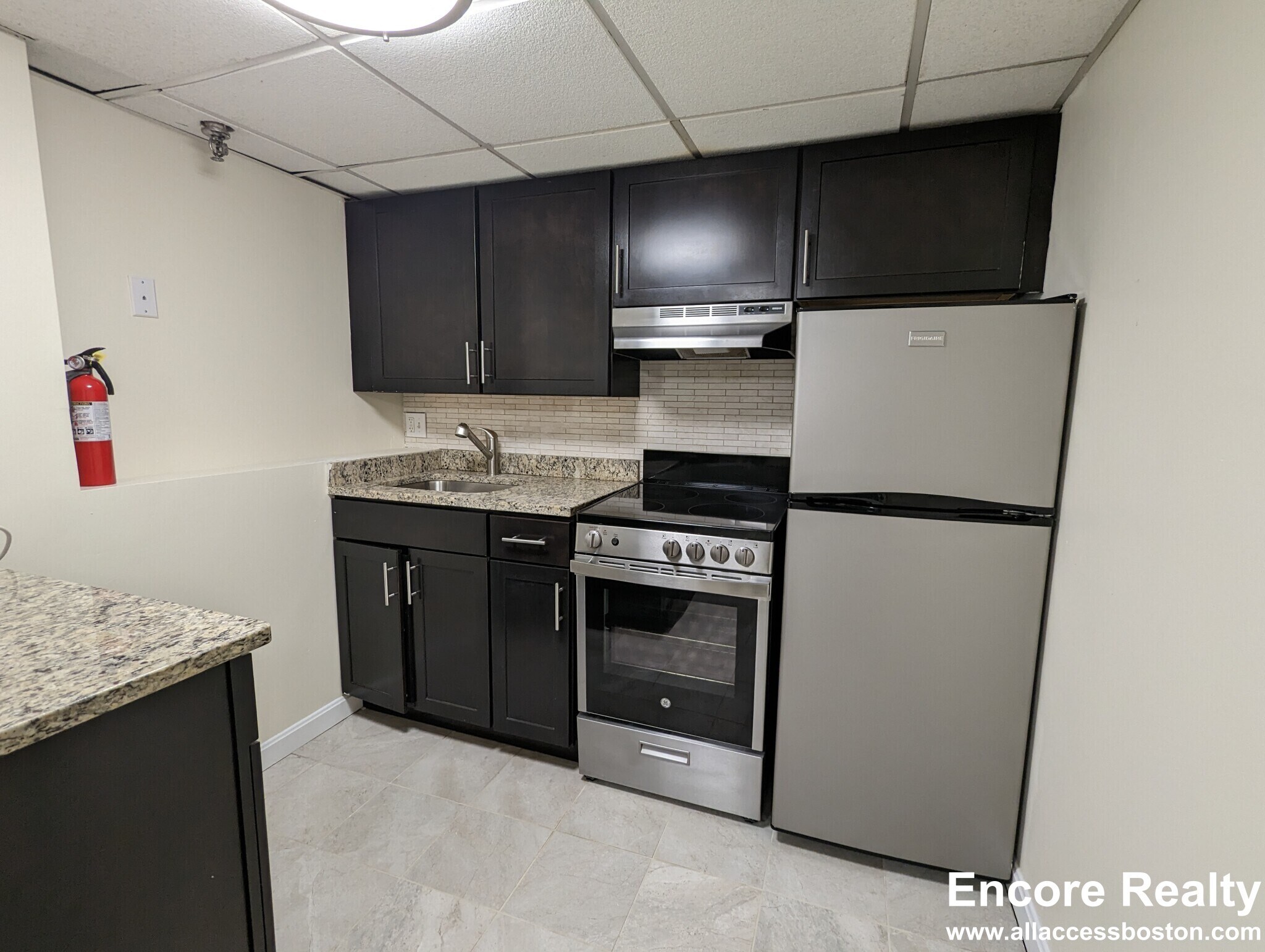 Building Photo - 62 Boylston St