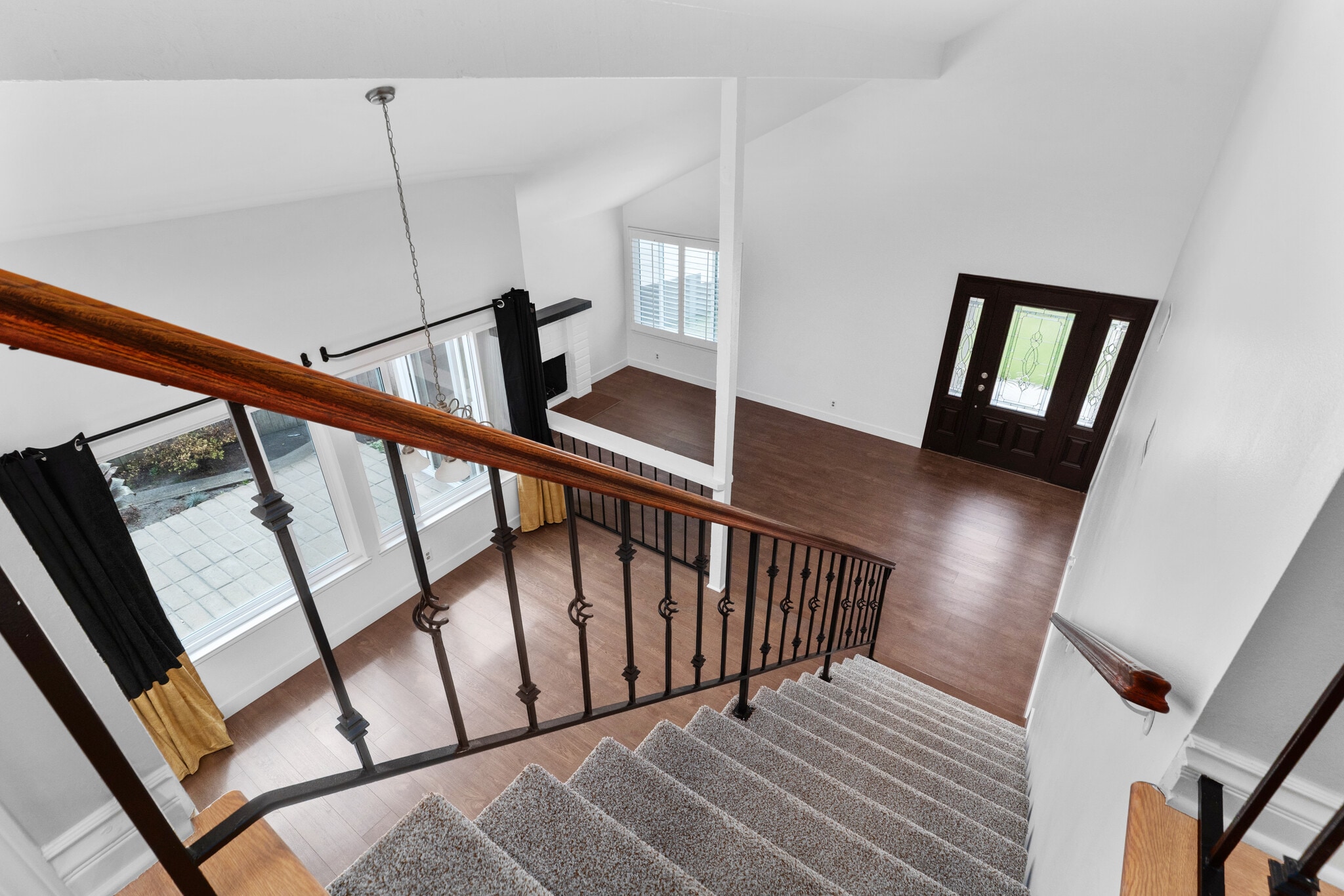 Building Photo - 6595 Jaluit St