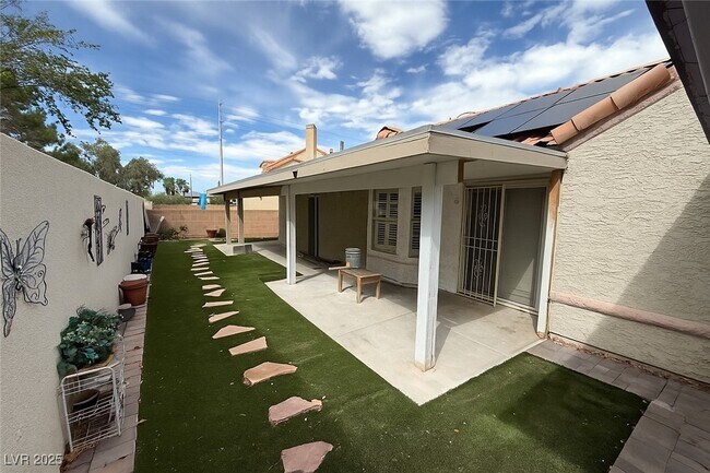 Building Photo - 3157 Capetown Way