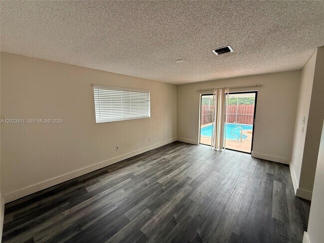 Building Photo - 4300 Landar Dr