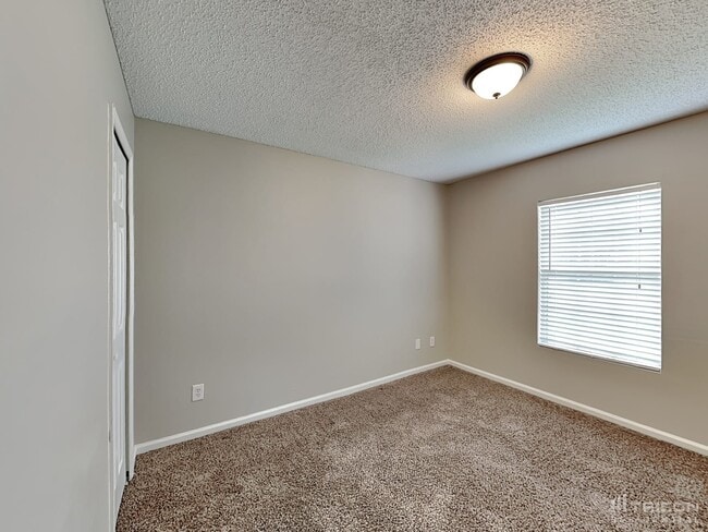 Building Photo - 2706 Taylor Hill Dr