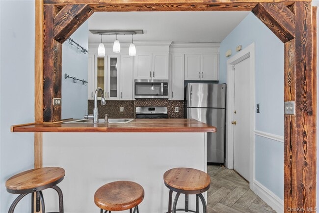 Building Photo - 22 Stephenson Blvd