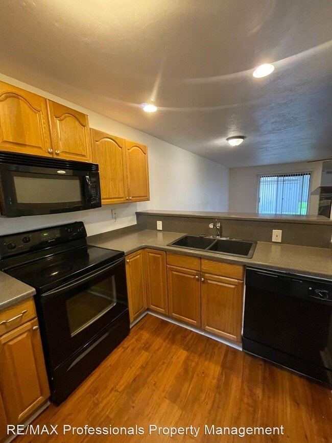 Building Photo - 3 br, 2.5 bath House - 3752 NW 55th Place
