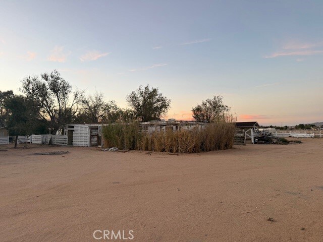 Building Photo - 16100 Navajo Rd