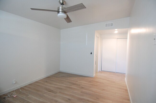 Building Photo - 234 W Marquita