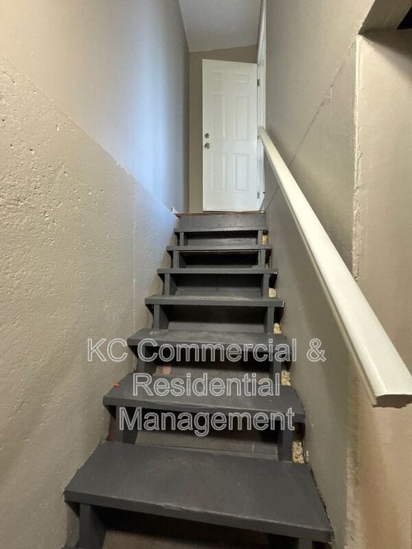 Building Photo - 218 SW 19th St