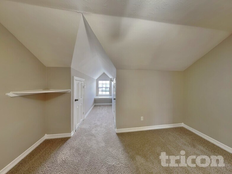 Building Photo - 20515 Forest Stream Dr