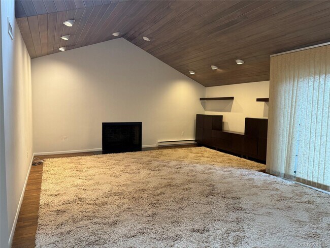 Building Photo - 19 Flamingo Rd