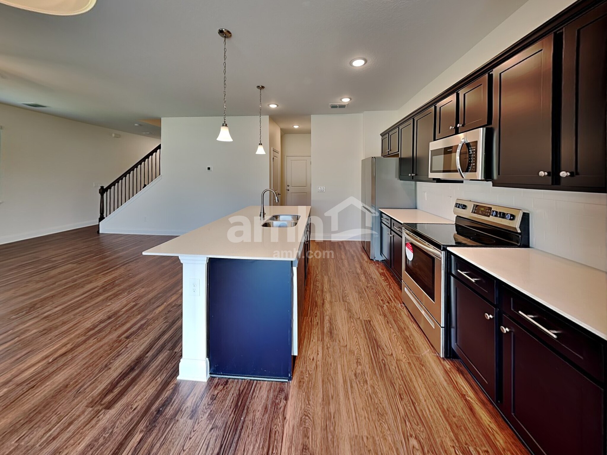 Building Photo - 6078 Little Blf Cir