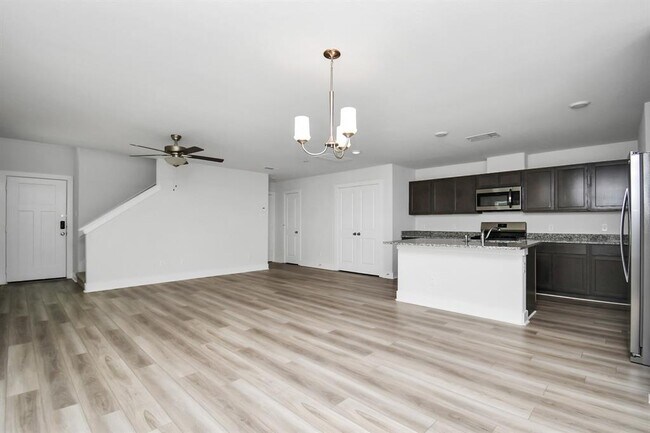 Building Photo - 20519 Prairie Cypress Dr