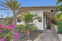 Building Photo - 754 NE 40th St