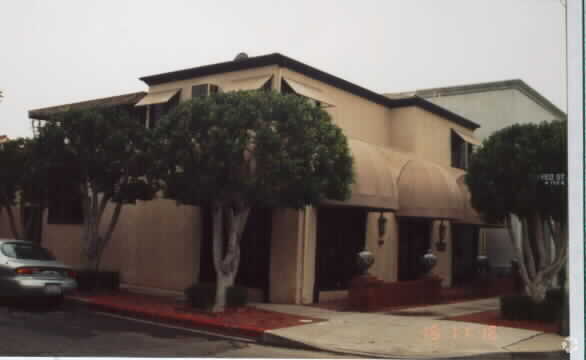 Building Photo - 714-716 N Alfred St