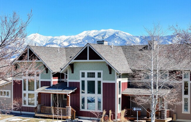 Primary Photo - 2218 Gallatin Green Blvd