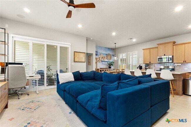 Building Photo - 874 Casetta Trl