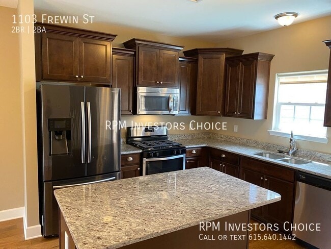 Building Photo - 1103 Frewin St