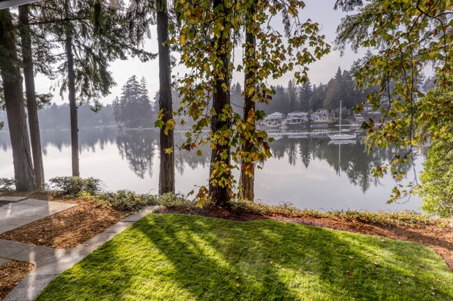 Building Photo - 1525 S Marine Dr