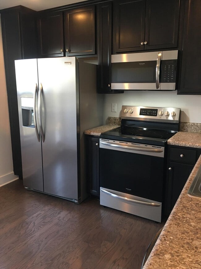 Building Photo - 27 Harrelson Ln