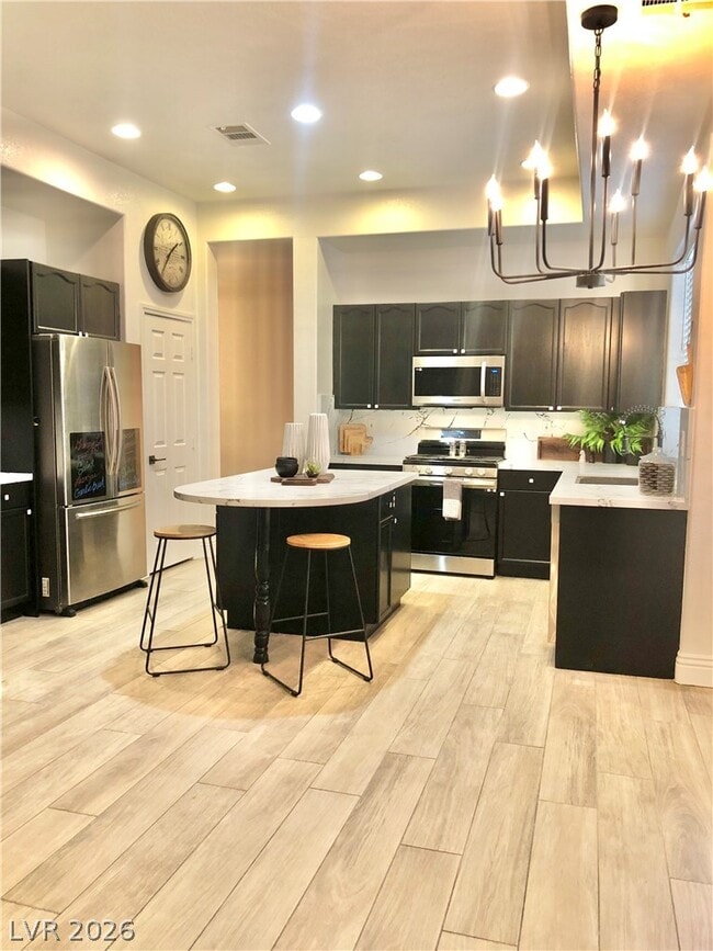Building Photo - 20 Chateau Whistler Ct