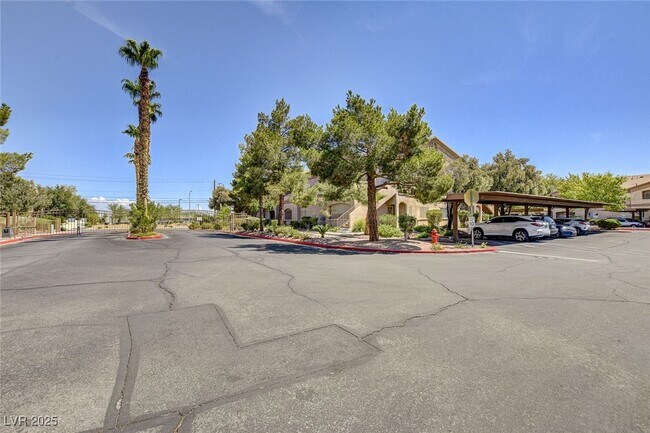 Building Photo - 5751 E Hacienda Ave