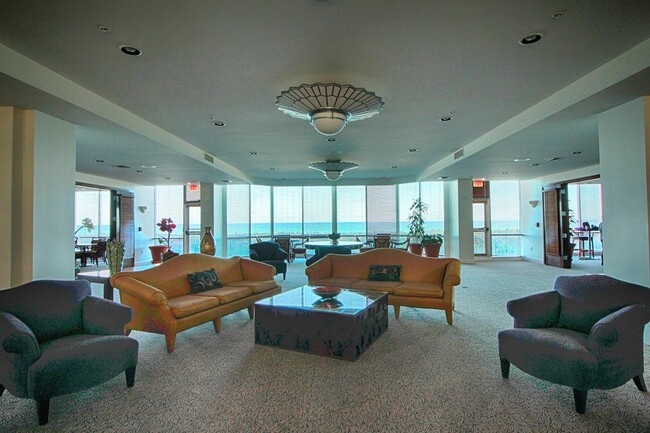Building Photo - 8600 S Ocean Dr