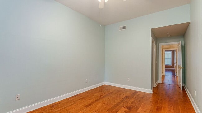 Building Photo - 2 Bedroom 2 Bath Condo in Indigo Hall at H...