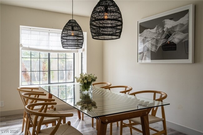 Building Photo - 2940 Rosanna St