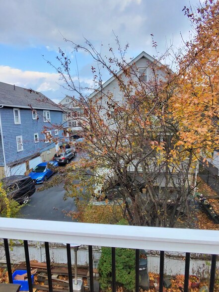 Building Photo - 89 Bailey Rd