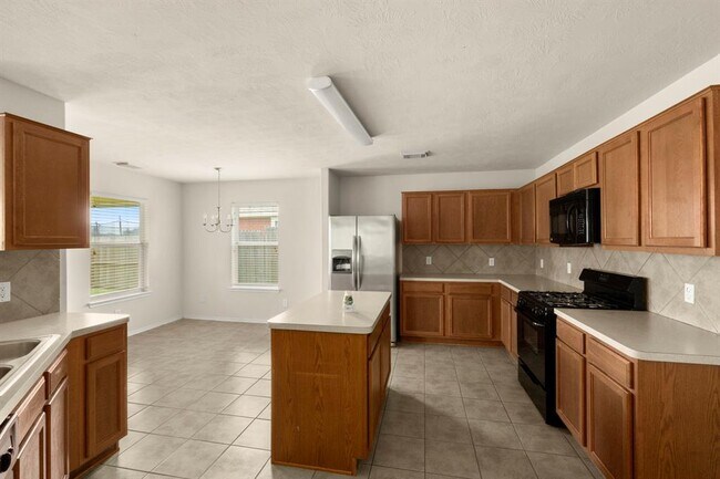 Building Photo - 5526 Gibralter Pl