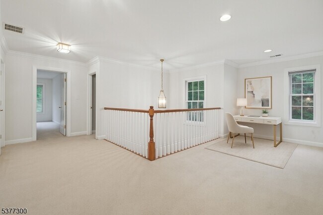 Building Photo - 84 Henning Terrace
