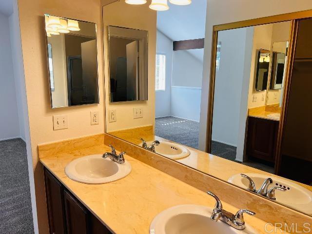 Building Photo - 2834 Hillsboro Ct