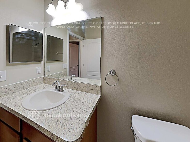 Building Photo - 13407 Lake Monroe Pl