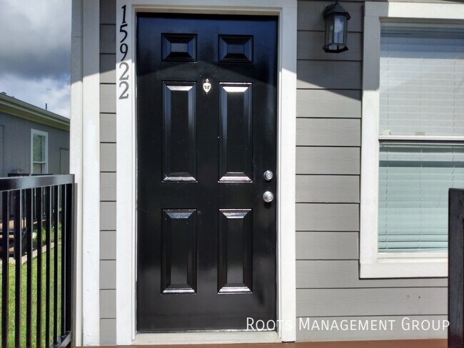 Building Photo - Home Available to Lease - Apply Today!