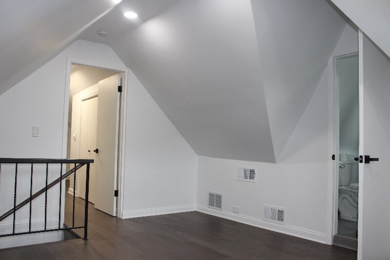 Building Photo - 4008 N Lincoln St