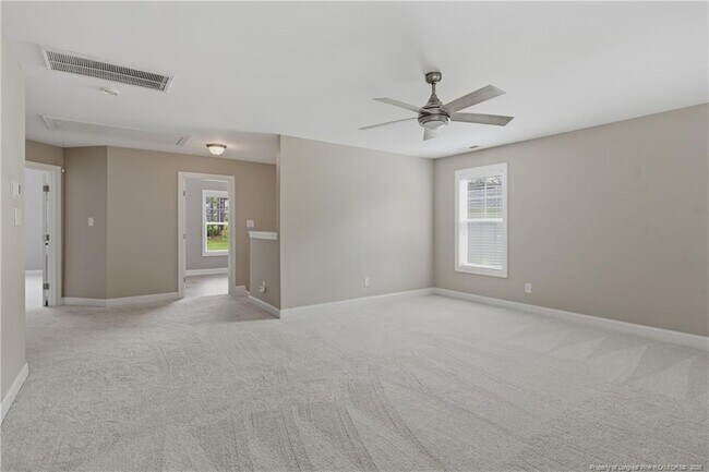 Building Photo - 138 Valley Pines Cir