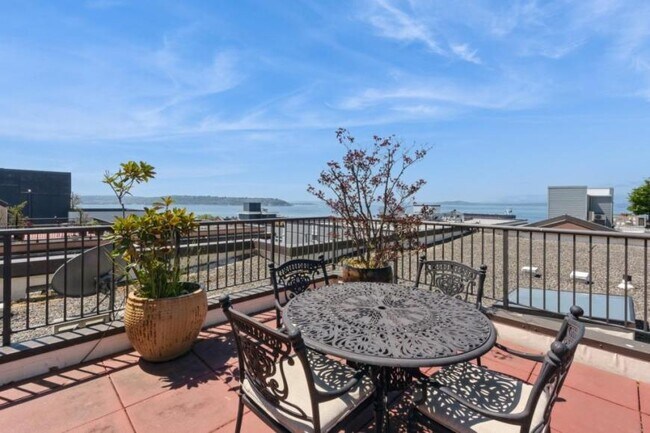 Building Photo - 1 bedroom in Seattle WA 98109