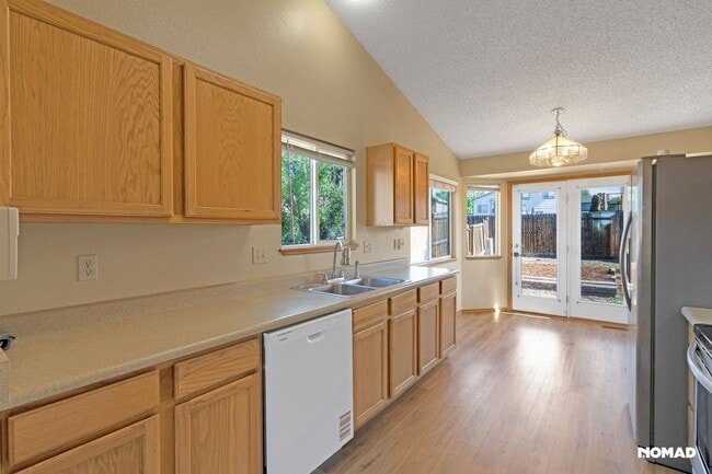 Building Photo - 7246 Moss Bluff Ct