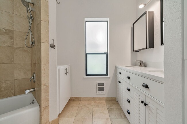 Building Photo - 103 Shorebird Cir