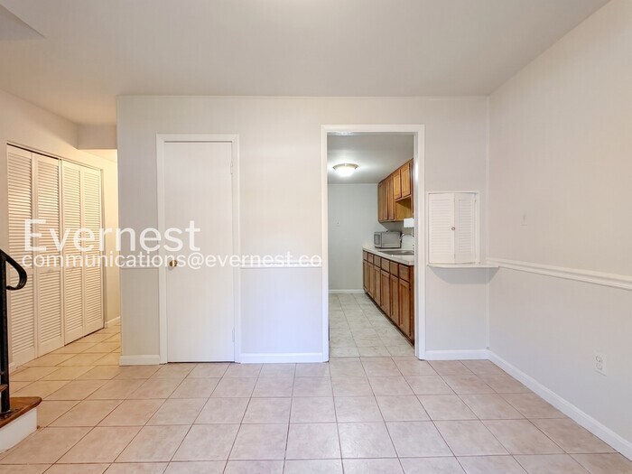 Building Photo - 14806 Bryan Ct