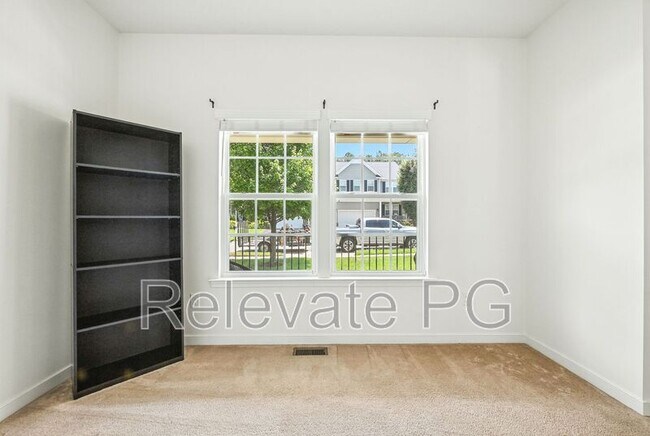 Building Photo - 11200 Blunts Bluff Ct