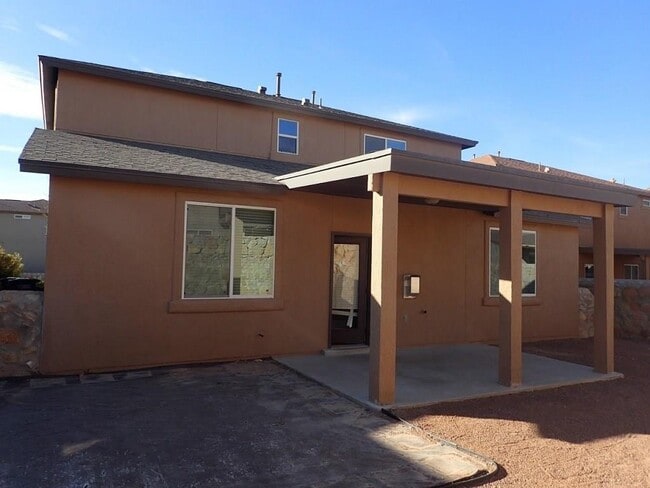Building Photo - 14389 E Cave Ave