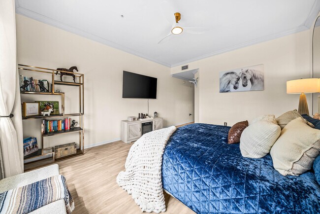 Building Photo - 11720 St Andrews Place St