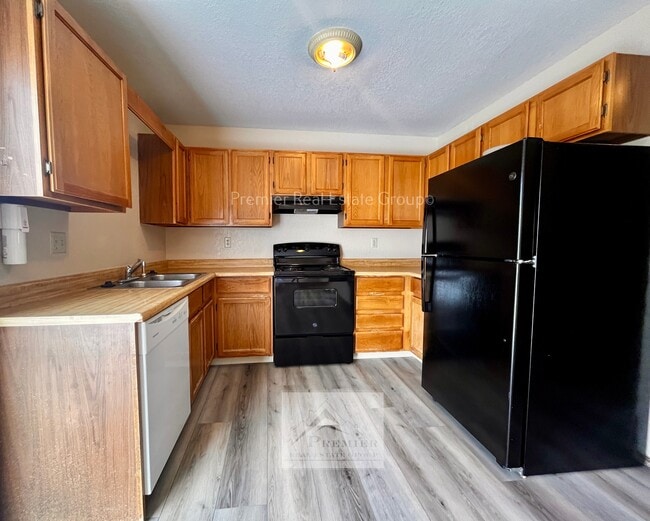 Building Photo - 2126 Boston Terrace