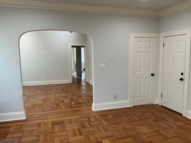 Building Photo - 176 Weequahic Ave