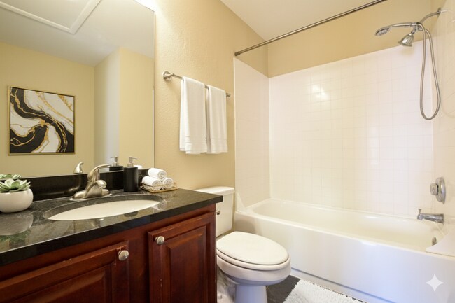 Building Photo - Beautiful 3 Bed 2 Bath WITH BONUS ROOM for Rent in East Orlando!!! SPECIAL PROMOTION!!