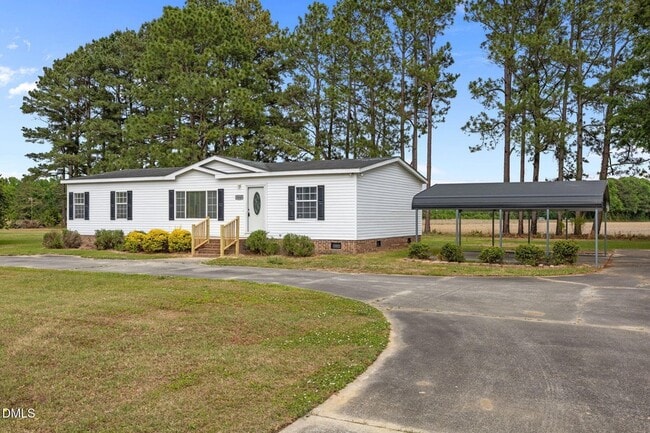 Building Photo - 8540 Godwin-Falcon Rd