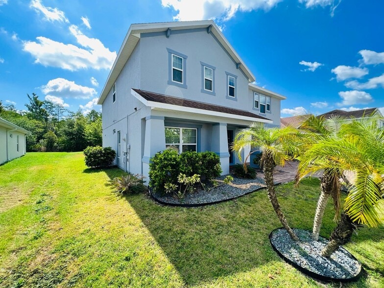 Building Photo - 2251 Waukegan Dr