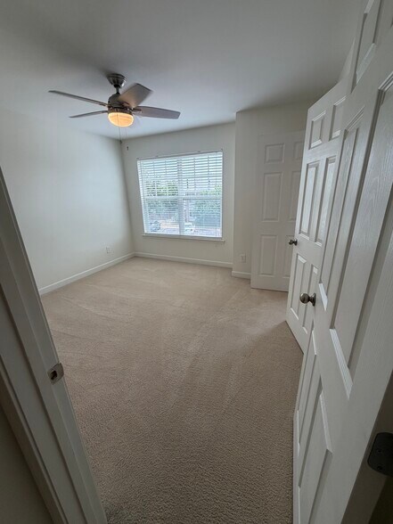 Bedroom 2 entrance. - 2017A Beech Ave