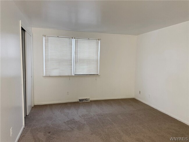 Building Photo - 263 Fruitwood Terrace