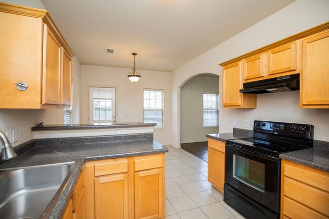 Building Photo - ***300 Copper Oaks***